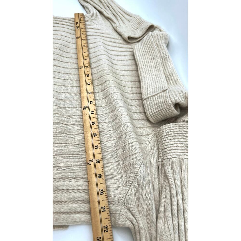 Club Monaco Cashmere Blend Sweater Women's Size S Cream Pockets Ribbed - Picture 9 of 10